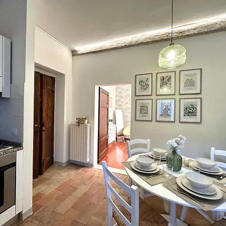 Charming Light Terraces Near Basilica In Assisi Daire